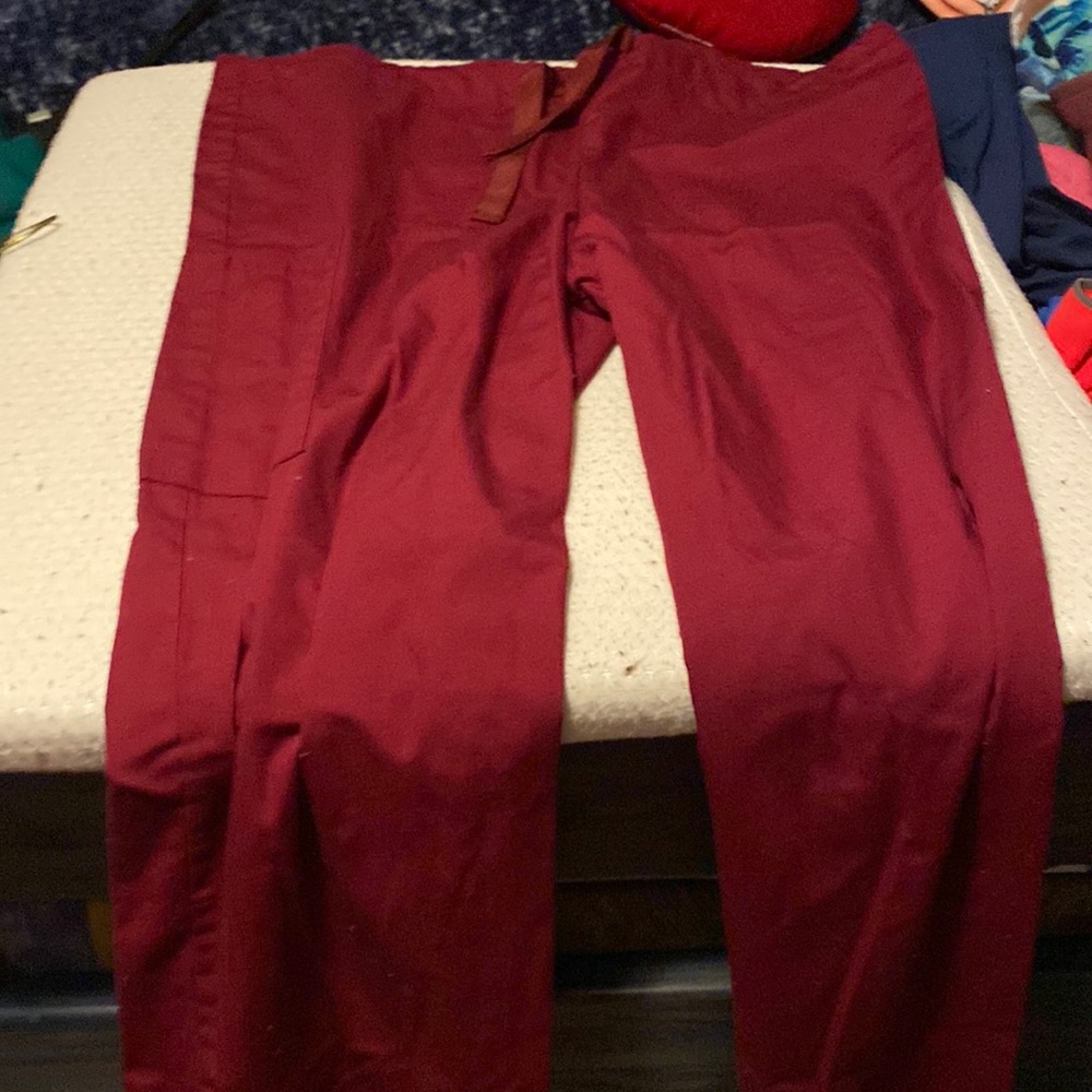 Scrub pants size medium